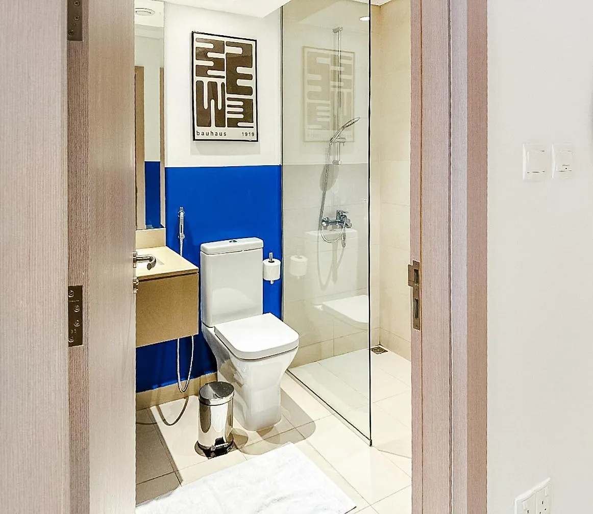 Modern Studio Near The Canal Abu Dhabi